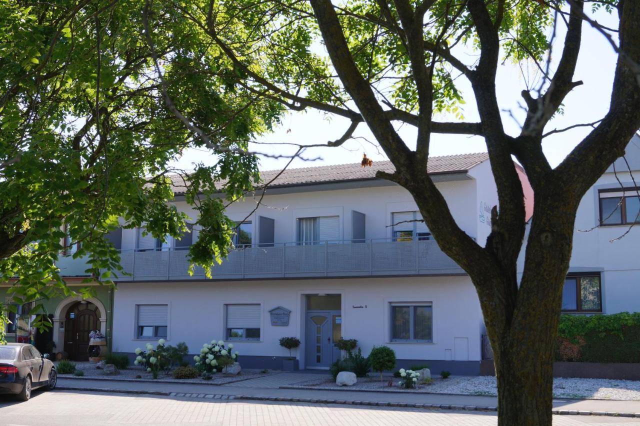 Gaestehaus Gisch Sandra โพเดอร์สดอร์ฟ อัม ซี ภายนอก รูปภาพ